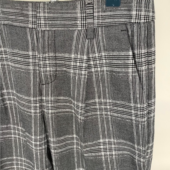 Banana Republic Black and White Plaid Pants - Picture 4 of 6